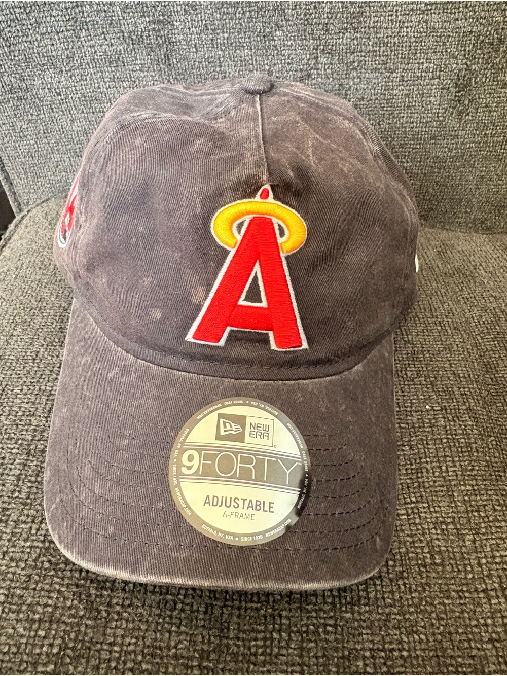 New Era Kids 9FORTY Black Cap with Red & Yellow Angels Logo